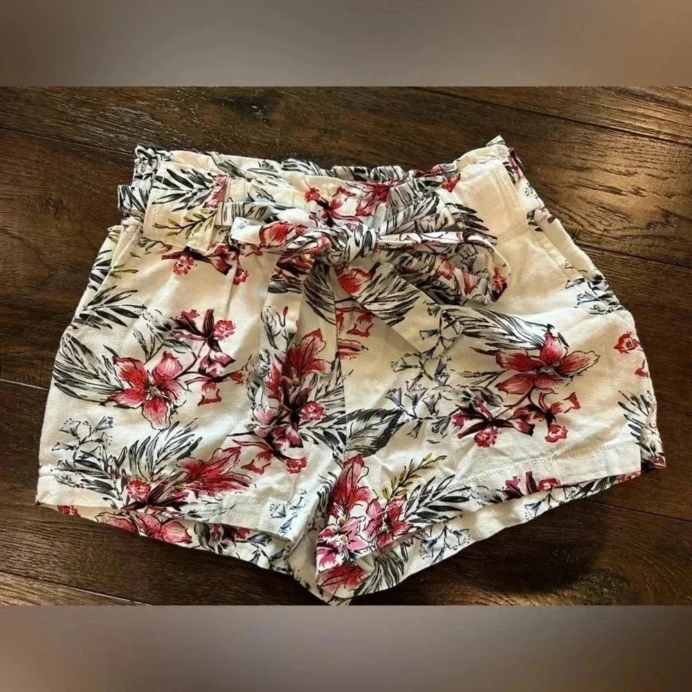 Cali 1850 Floral Shorts - XS